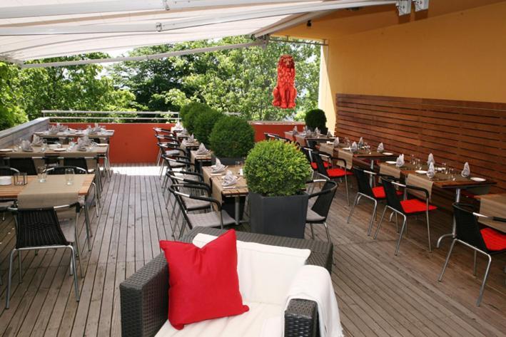 Gasthof Zum Roten Lowen Hotel Rohrdorf Bagian luar foto