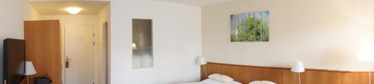 Gasthof Zum Roten Lowen Hotel Rohrdorf Bagian luar foto